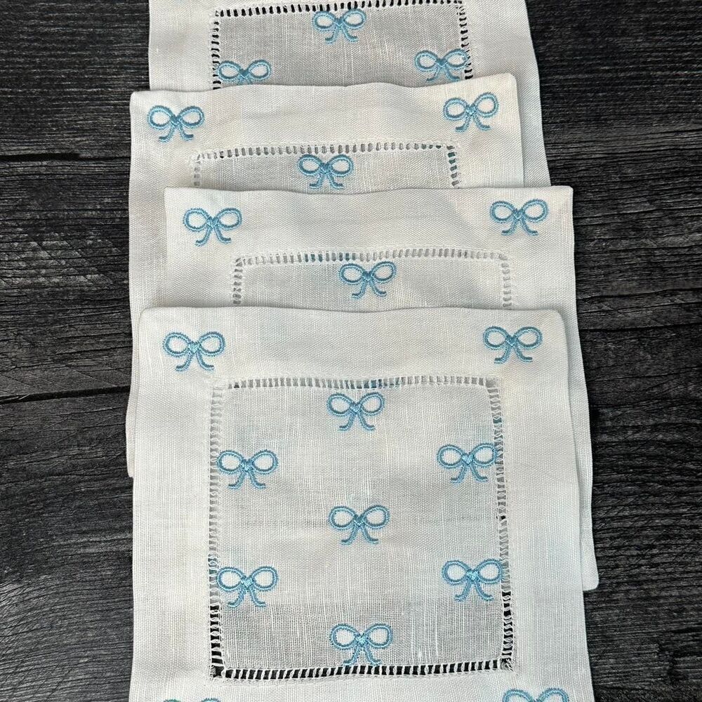 blue bow cocktail napkins set - Picture 2 of 3